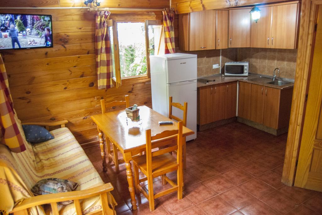 Cabana De Madera La Encina 布伦切尔 外观 照片